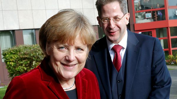 Merkel'le ters düşen İç İstihbarat Servisi Başkanı Maassen görevinden alındı Merkel'le ters düşen İç İstihbarat Servisi Başkanı Maassen görevinden alındı