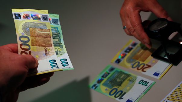 Neue 100- und 200-Euro-Scheine, aber keine 500er Neue 100- und 200-Euro-Scheine, aber keine 500er