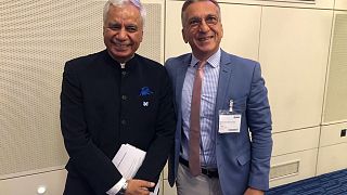 Ο Πρόεδρος του Βρετανικού Ιατρικού Συλλόγου Professor Dinesh Bhugra με τον