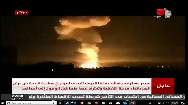 Syrien: Luftangriffe auf Assad-Hochburg Latakia Syrien: Luftangriffe auf Assad-Hochburg Latakia
