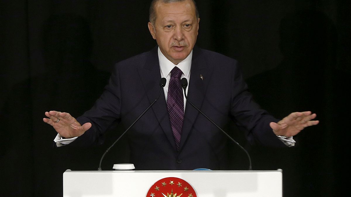Gürsel: Türk ekonomisindeki temel sorun “güven” bunu da öncelikle Erdoğan'ın vermesi gerekiyor