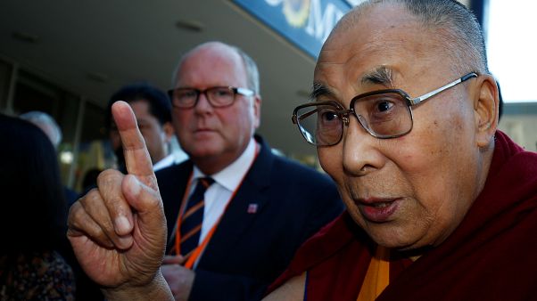 Lob vom Dalai Lama für Kanzlerin Merkel Lob vom Dalai Lama für Kanzlerin Merkel