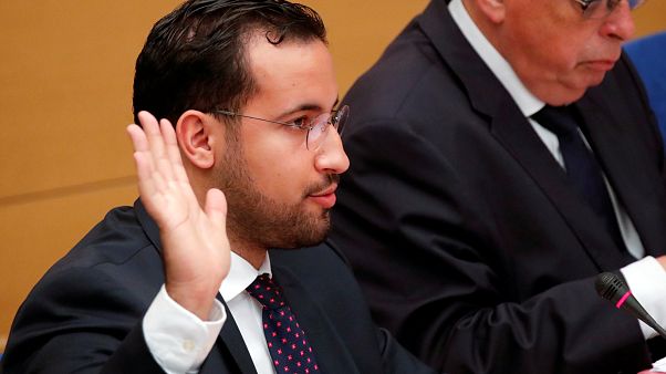 Benalla: "Mai stato il bodyguard di Macron" Benalla: "Mai stato il bodyguard di Macron"