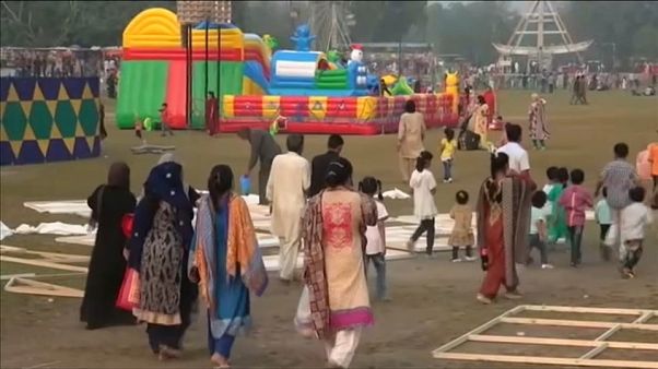 Trattenuta in Pakistan con l'inganno, una ragazza ha rivolto un appello d'aiuto alla sua scuola Trattenuta in Pakistan con l'inganno, una ragazza ha rivolto un appello d'aiuto alla sua scuola