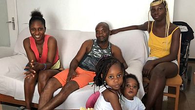 Жизнь после "Аквариуса": семья из Нигерии