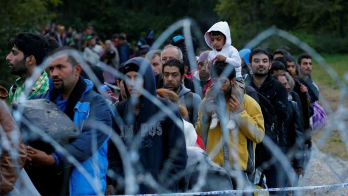مجارستان: نمی‌گذاریم حتی یک مهاجر غیرقانونی وارد کشورمان شود