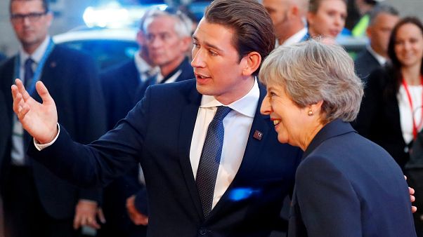 Theresa May appelle les 27 à évoluer sur le Brexit Theresa May appelle les 27 à évoluer sur le Brexit