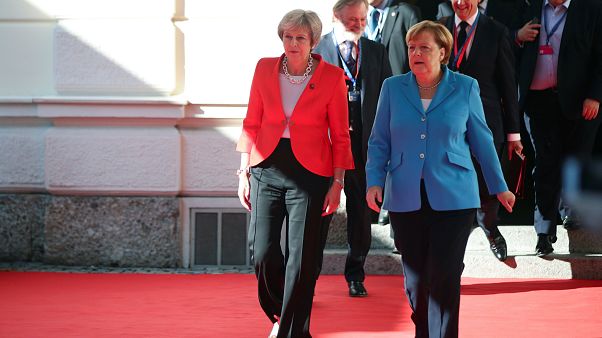 Brexit et migrations, les deux sujets brûlants du sommet de Salzbourg Brexit et migrations, les deux sujets brûlants du sommet de Salzbourg