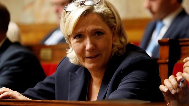 Justiz schickt Marine Le Pen (50) zum Psychiater - Rechtspopulistin spricht von "totalitärem Regime" Justiz schickt Marine Le Pen (50) zum Psychiater - Rechtspopulistin spricht von "totalitärem Regime"
