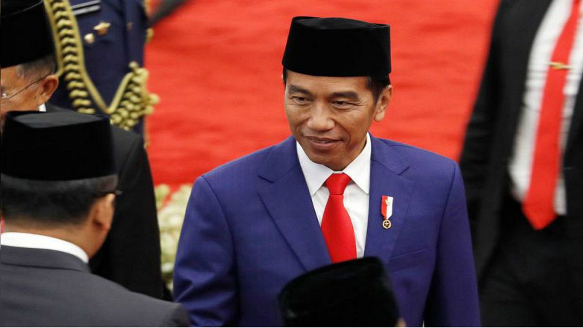 المتنافسان على الرئاسة في إندونيسيا يسعيان لجذب الملسمين وجيل الألفية 