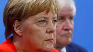 Almanya Başbakanı Angela Merkel ve  İçişleri Bakanı Horst Seehofer