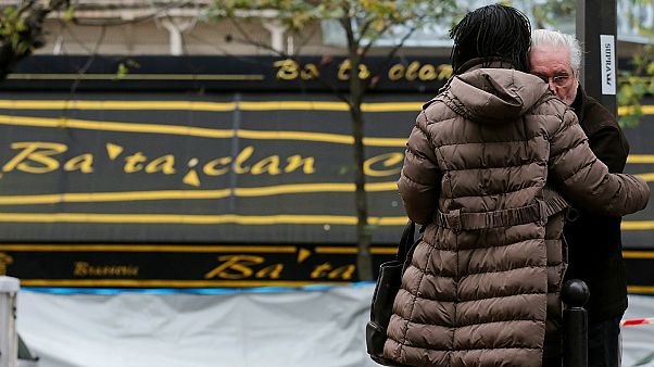 إلغاء حفل لمغني راب فرنسي مسلم بمسرح الباتاكلان بعد اعتراضات يمينية إلغاء حفل لمغني راب فرنسي مسلم بمسرح الباتاكلان بعد اعتراضات يمينية