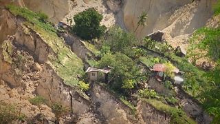 Death toll rises in Philippines landslide