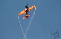 Athens Flying week: Ταξίδι στην ιστορία με αεροπορικούς ελιγμούς (vid)