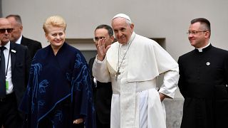Papa saúda "tolerância e hospitalidade" dos lituanos