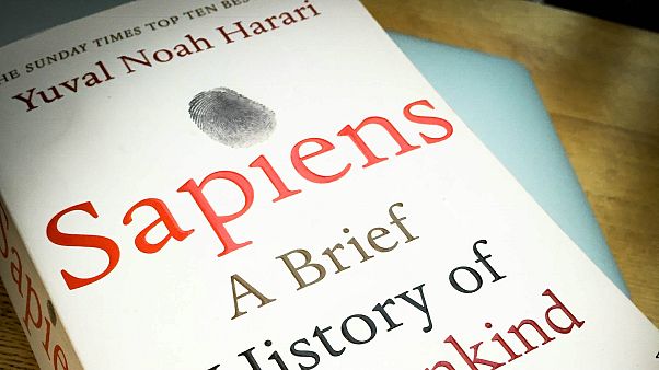Sapiens yazarı Harari: İnsanlar 'hacklenebilir' Sapiens yazarı Harari: İnsanlar 'hacklenebilir'