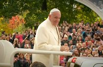 Papst erinnert in Litauen an Holocaust-Opfer