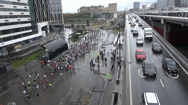 Москва, дождь и марафон Москва, дождь и марафон