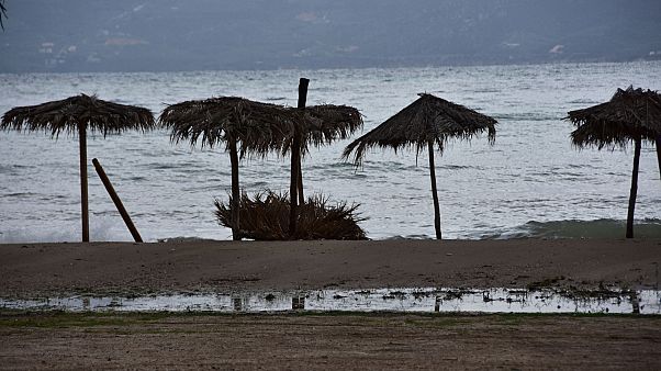 Έρχεται ο «Ξενοφών»: Πέφτει έως 13 βαθμούς η θερμοκρασία Έρχεται ο «Ξενοφών»: Πέφτει έως 13 βαθμούς η θερμοκρασία