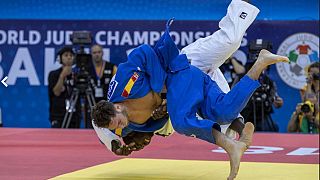 الإسباني شيرازاديشفيلي يهدي إسبانيا أول ميدالية ذهبية في بطولة العالم للجيدو