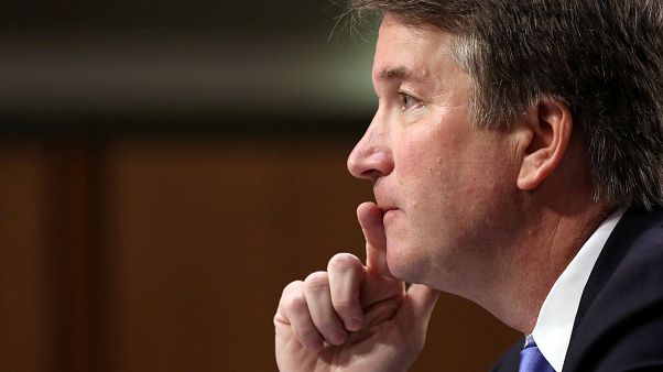 Uma terceira mulher pronta a acusar Brett Kavanaugh Uma terceira mulher pronta a acusar Brett Kavanaugh