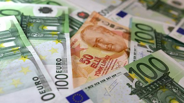Moody's Türkiye'nin döviz cinsi tavan notunu düşürdü Moody's Türkiye'nin döviz cinsi tavan notunu düşürdü