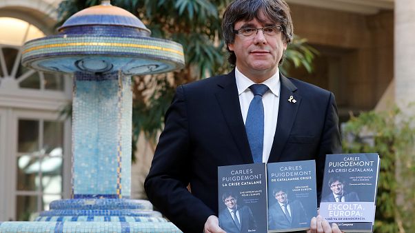 زعيم إقليم كتالونيا السابق كارلس بودجيمونت زعيم إقليم كتالونيا السابق كارلس بودجيمونت