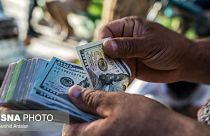  روز پرتلاطم ارز؛ دلار ۱۷ هزار تومانی بعد از سخنان روحانی به ۱۶ هزار تومان بازگشت