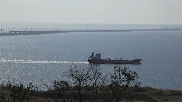 Азов: граница в море Азов: граница в море
