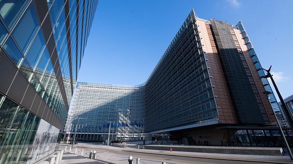 Η Ευρωπαϊκή Επιτροπή για την έρευνα της OLAF Η Ευρωπαϊκή Επιτροπή για την έρευνα της OLAF