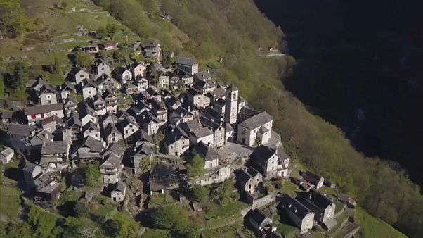 Uma aldeia suíça vai ser um hotel Uma aldeia suíça vai ser um hotel