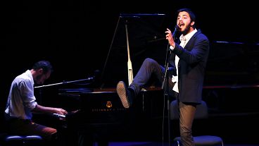Salvador Sobral: "No futebol jogo à defesa, não na vida"