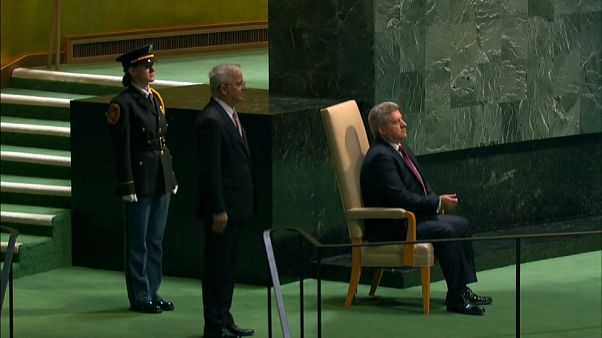 Makedonya Cumhurbaşkan Ivanov: Referandum tarihi intihar Makedonya Cumhurbaşkan Ivanov: Referandum tarihi intihar