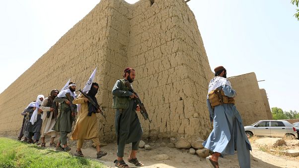 طالبان: وفدٌ للحركة اجتمع بمسؤولين أفغان في السعودية قبل الانتخابات طالبان: وفدٌ للحركة اجتمع بمسؤولين أفغان في السعودية قبل الانتخابات