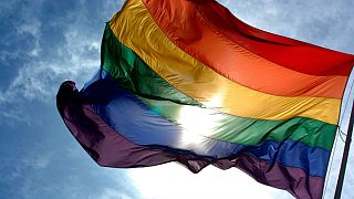 آلمان؛ اعتراض دانش‌آموزان یک مدرسه کاتولیک در حمایت از معلم همجنسگرا