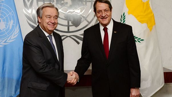 Εν αναμονή της έκθεσης Λουτ ο Γκουτέρες Εν αναμονή της έκθεσης Λουτ ο Γκουτέρες