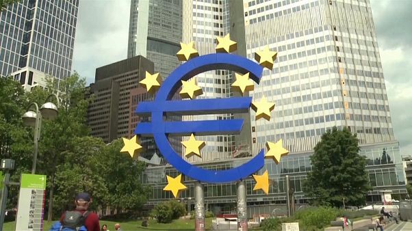 L'economista: "Il governo torni indietro o crisi irrecuperabile" L'economista: "Il governo torni indietro o crisi irrecuperabile"