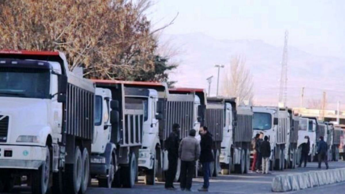 بازداشت ۸۰ کامیون‌دار در ۶ استان ایران؛ انتقاد مجلس زیر سایه تهدید قوه قضائیه 