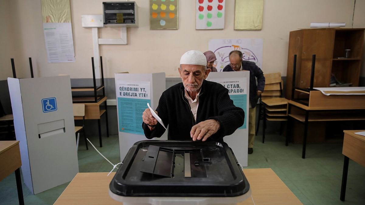 Δημοψήφισμα στα Σκόπια: Η ψήφος των αλβανόφωνων