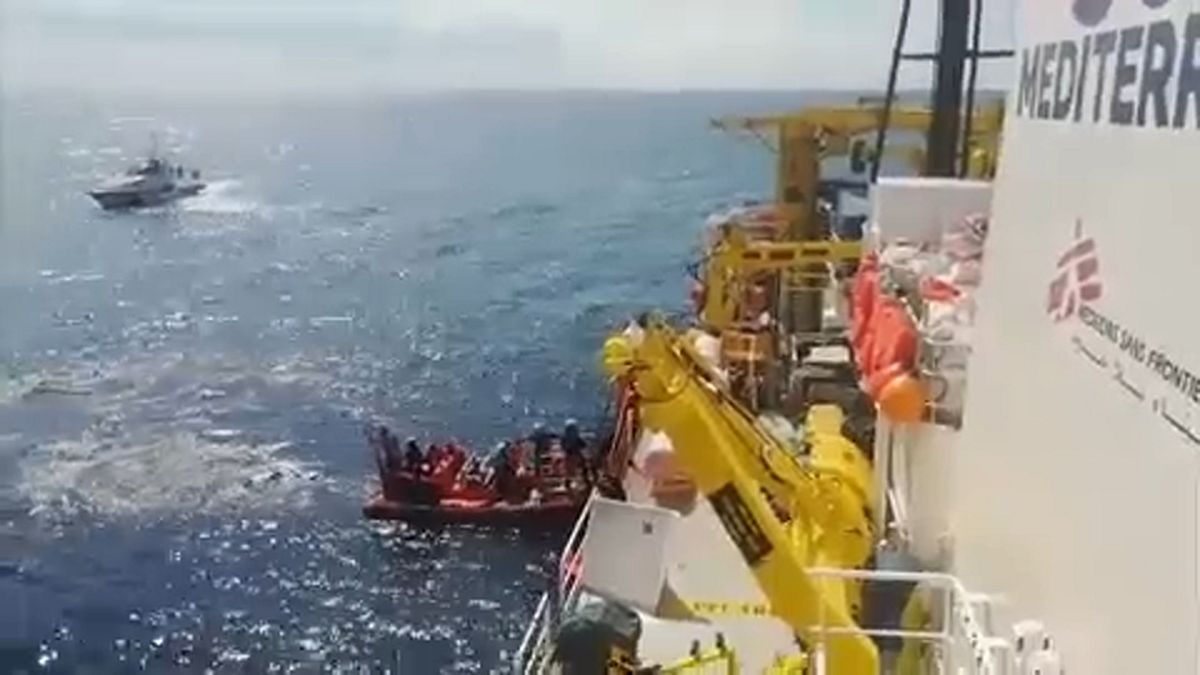 Az Aquarius 58 utasa szállt partra Máltán 