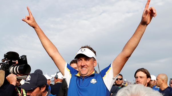 Europe clinches Ryder Cup victory in Paris Europe clinches Ryder Cup victory in Paris