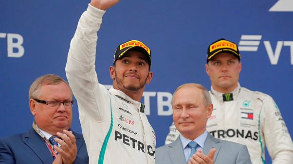 Lewis Hamilton vence Grande Prémio da Rússia Lewis Hamilton vence Grande Prémio da Rússia