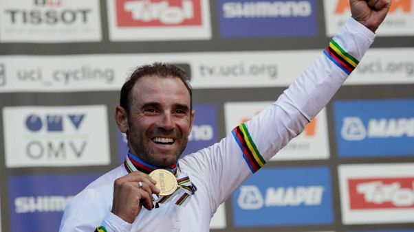 Valverde é o novo campeão do mundo de ciclismo de estrada Valverde é o novo campeão do mundo de ciclismo de estrada