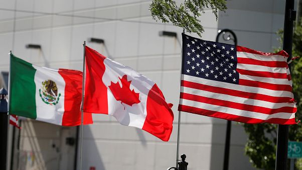 EUA e Canadá chegam a acordo para novo tratado comercial EUA e Canadá chegam a acordo para novo tratado comercial