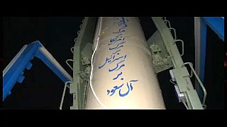 شاهد: الصور الأولى للقصف الإيراني بالصواريخ على معاقل مسلحين بمنطقة البوكمال