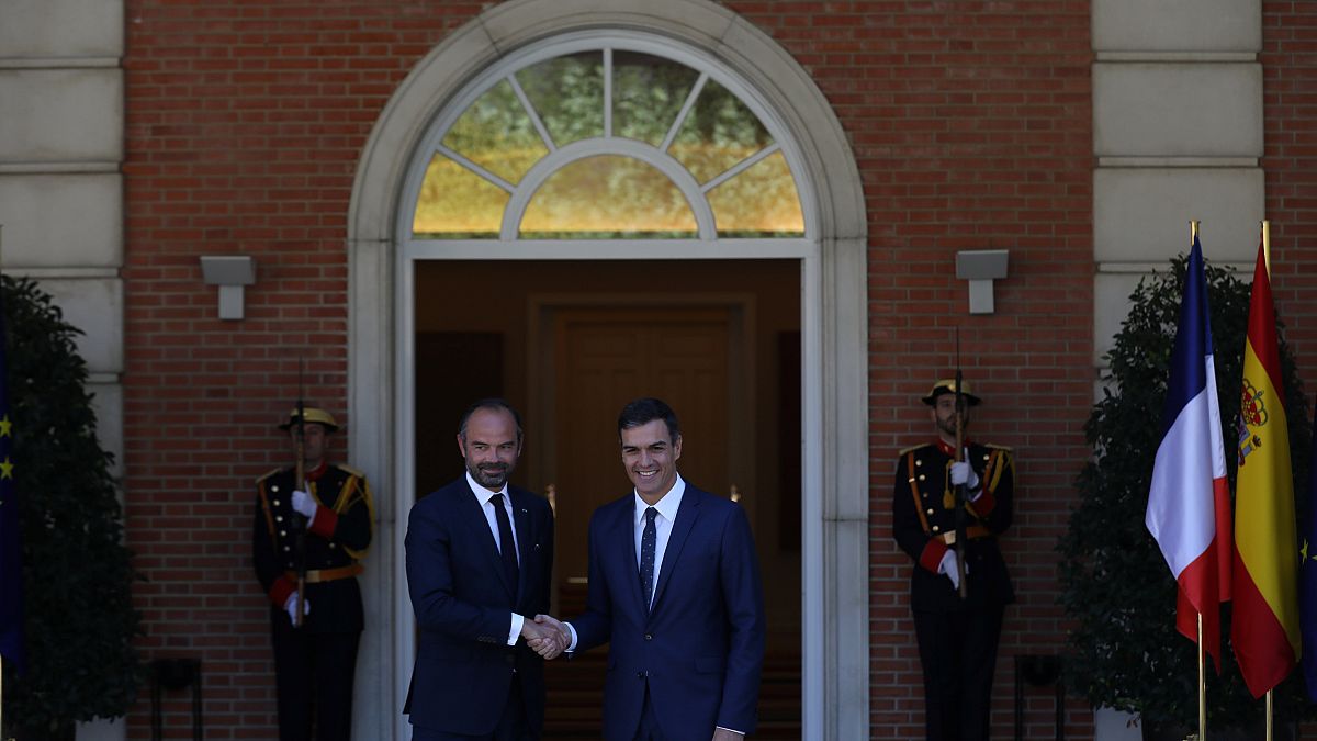 La France et l'Espagne célèbrent leur "victoire" contre l'ETA