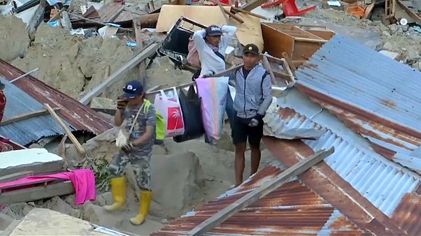 Terremoto in Indonesia: è emergenza umanitaria Terremoto in Indonesia: è emergenza umanitaria
