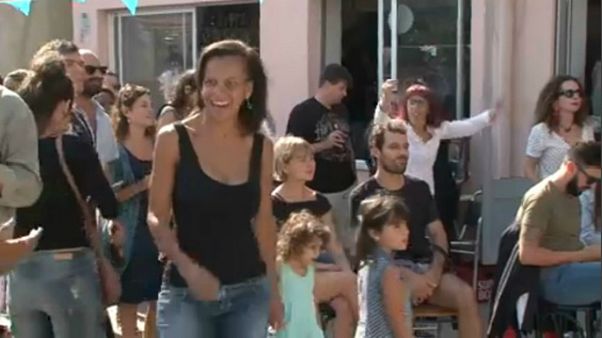Η πολυπληθής βραζιλιάνικη παροικία της Πορτογαλίας Η πολυπληθής βραζιλιάνικη παροικία της Πορτογαλίας