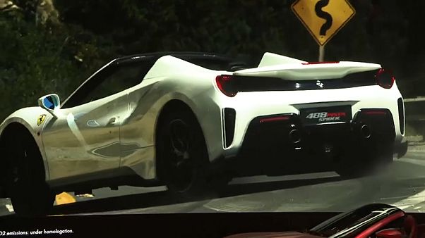 Svelate le nuove Ferrari Monza SP1 e SP2 Svelate le nuove Ferrari Monza SP1 e SP2