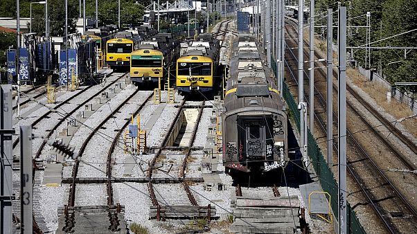 Comboios e escolas portuguesas em mais um dia de greve Comboios e escolas portuguesas em mais um dia de greve
